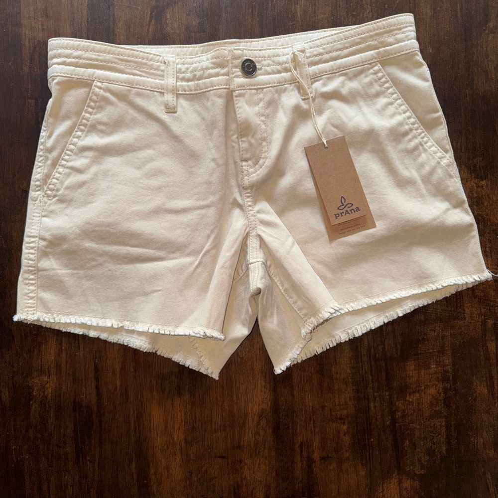 Prana Women's Cream Shorts